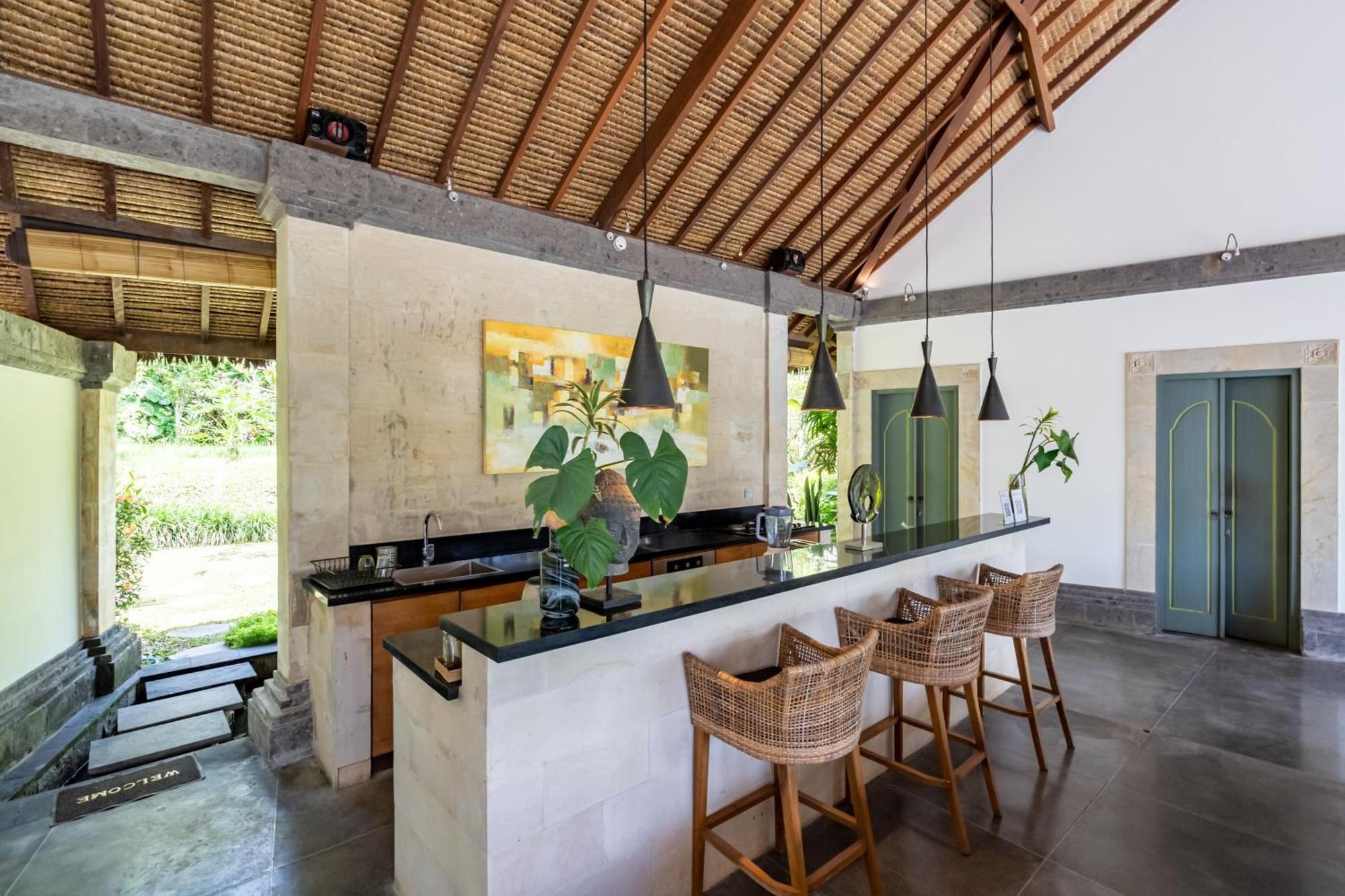 Villa Themma Jungle - Sumptuous 3Br Luxury Villa With Majestic Jungle View North Of Ubud Exterior photo